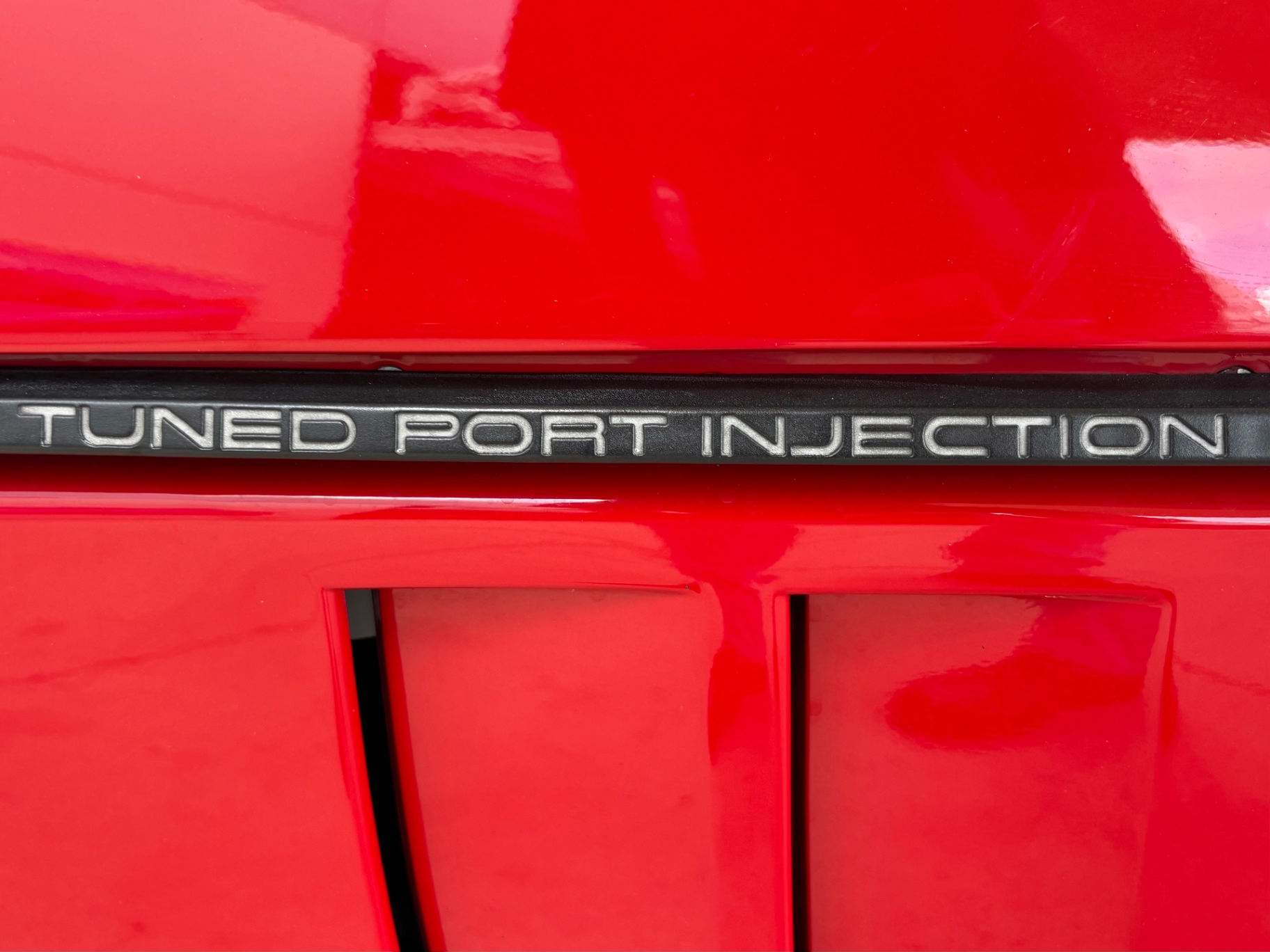 Vehicle photo 23