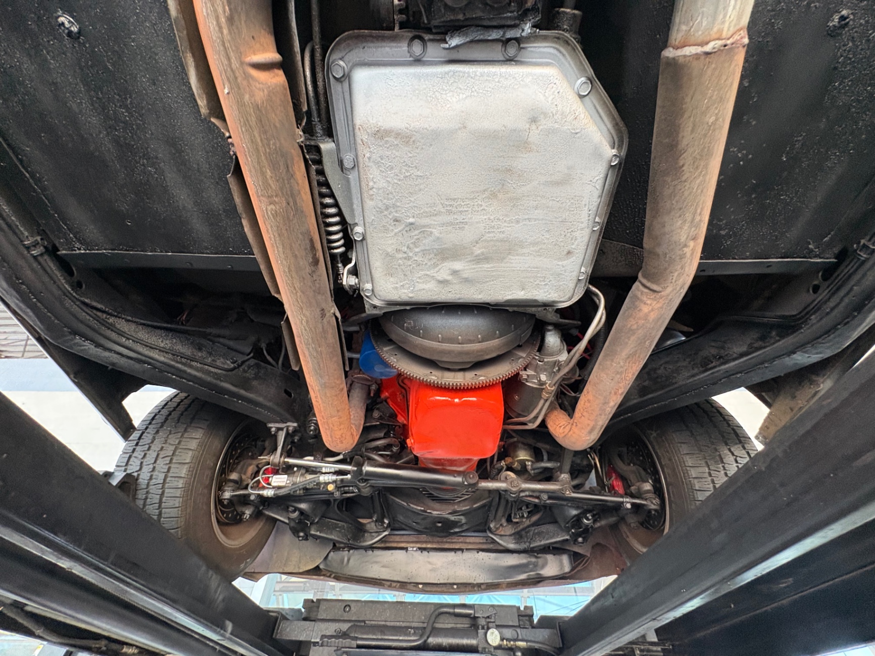 Vehicle photo 48