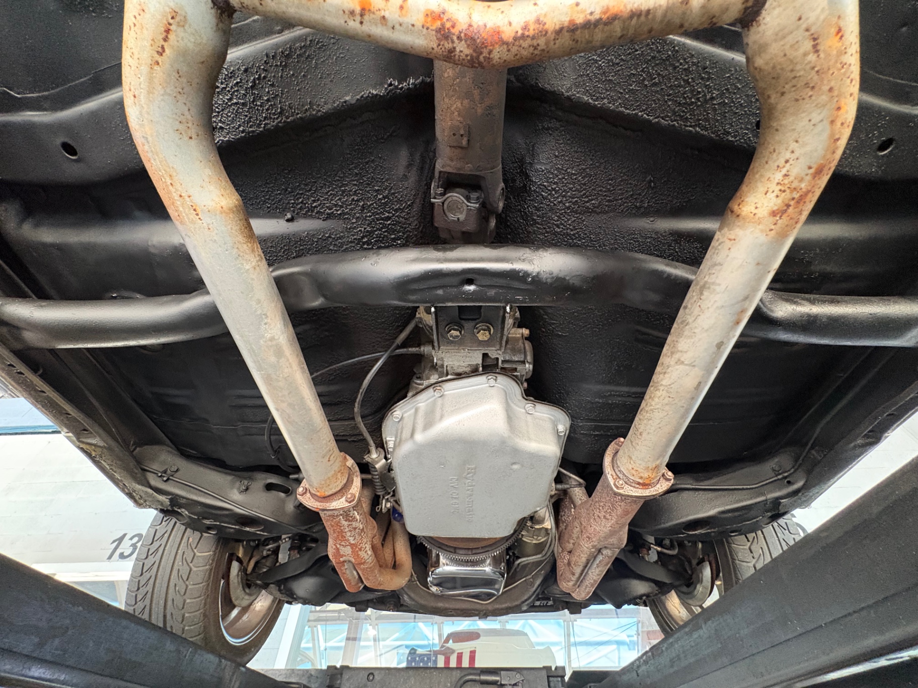 Vehicle photo 56