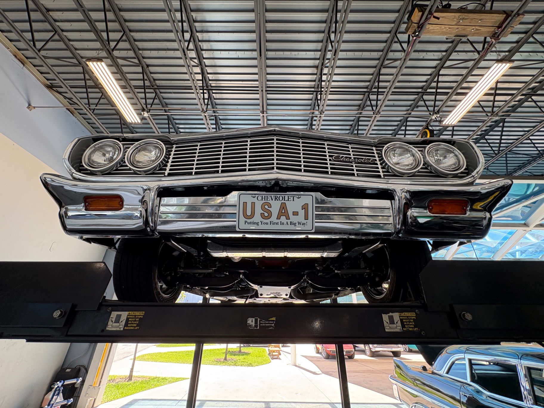 Vehicle photo 58