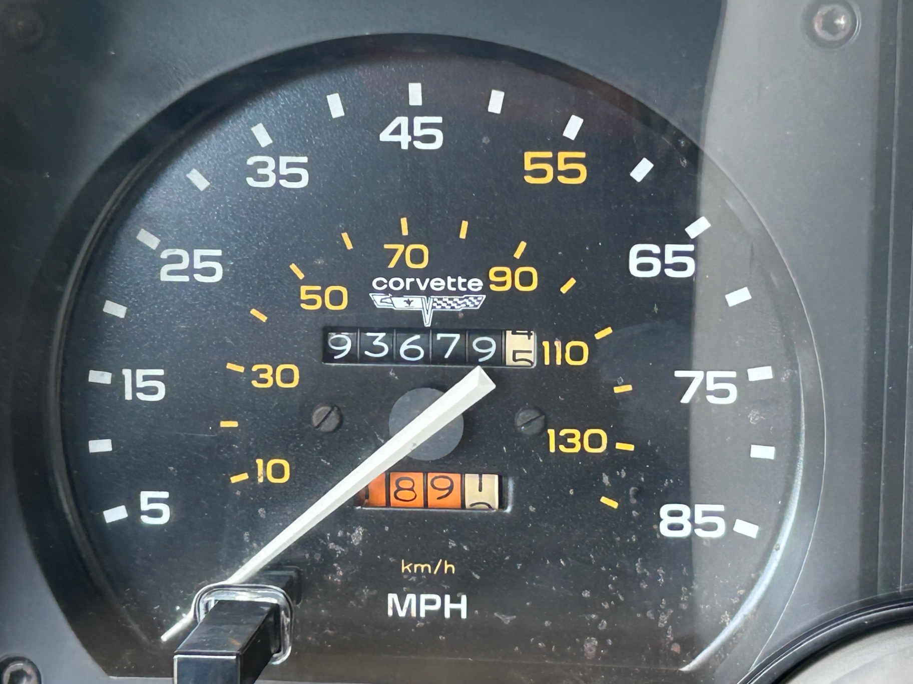 Vehicle photo 21