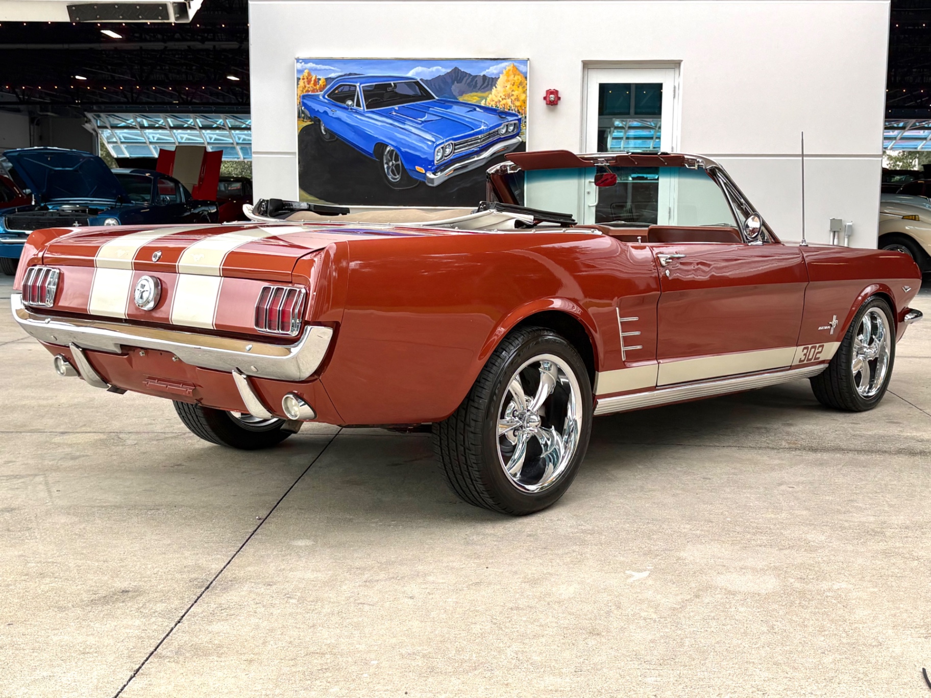 Vehicle photo 6