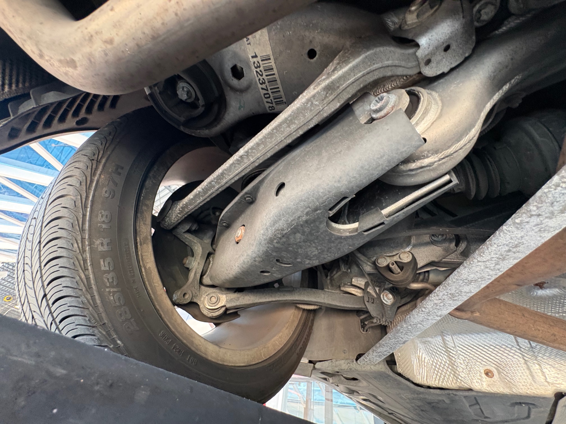 Vehicle photo 51