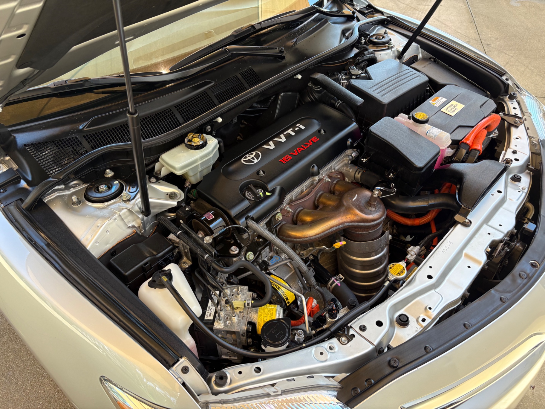 Vehicle photo 24