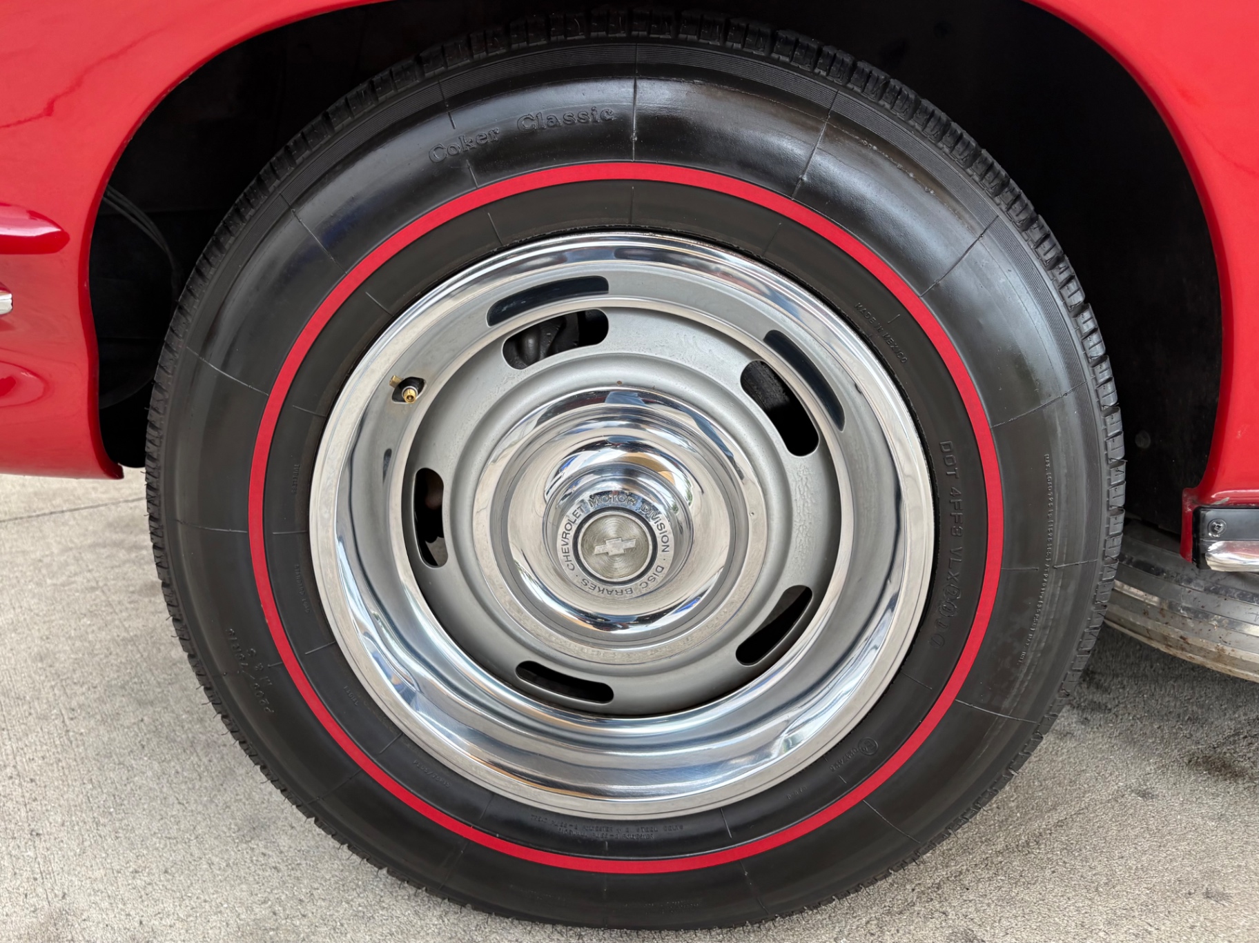 Vehicle photo 27