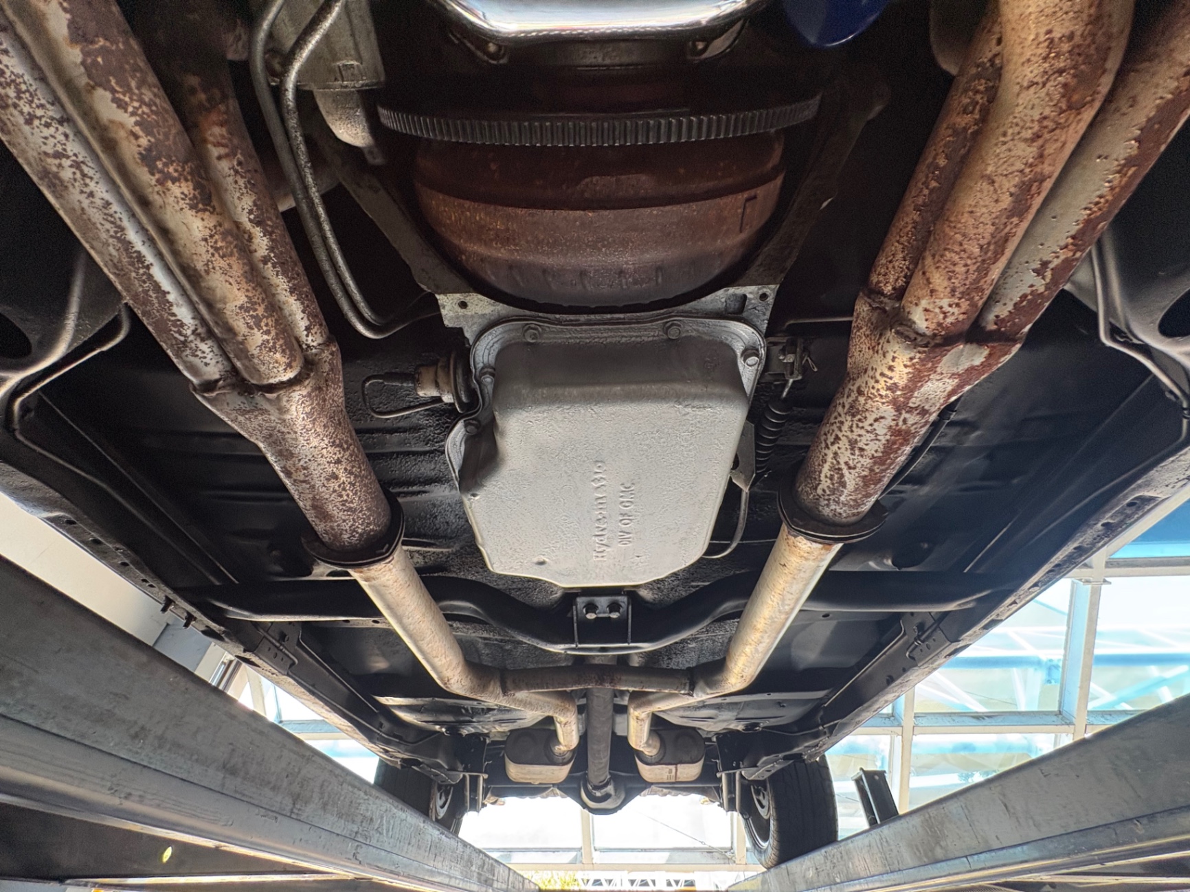 Vehicle photo 61