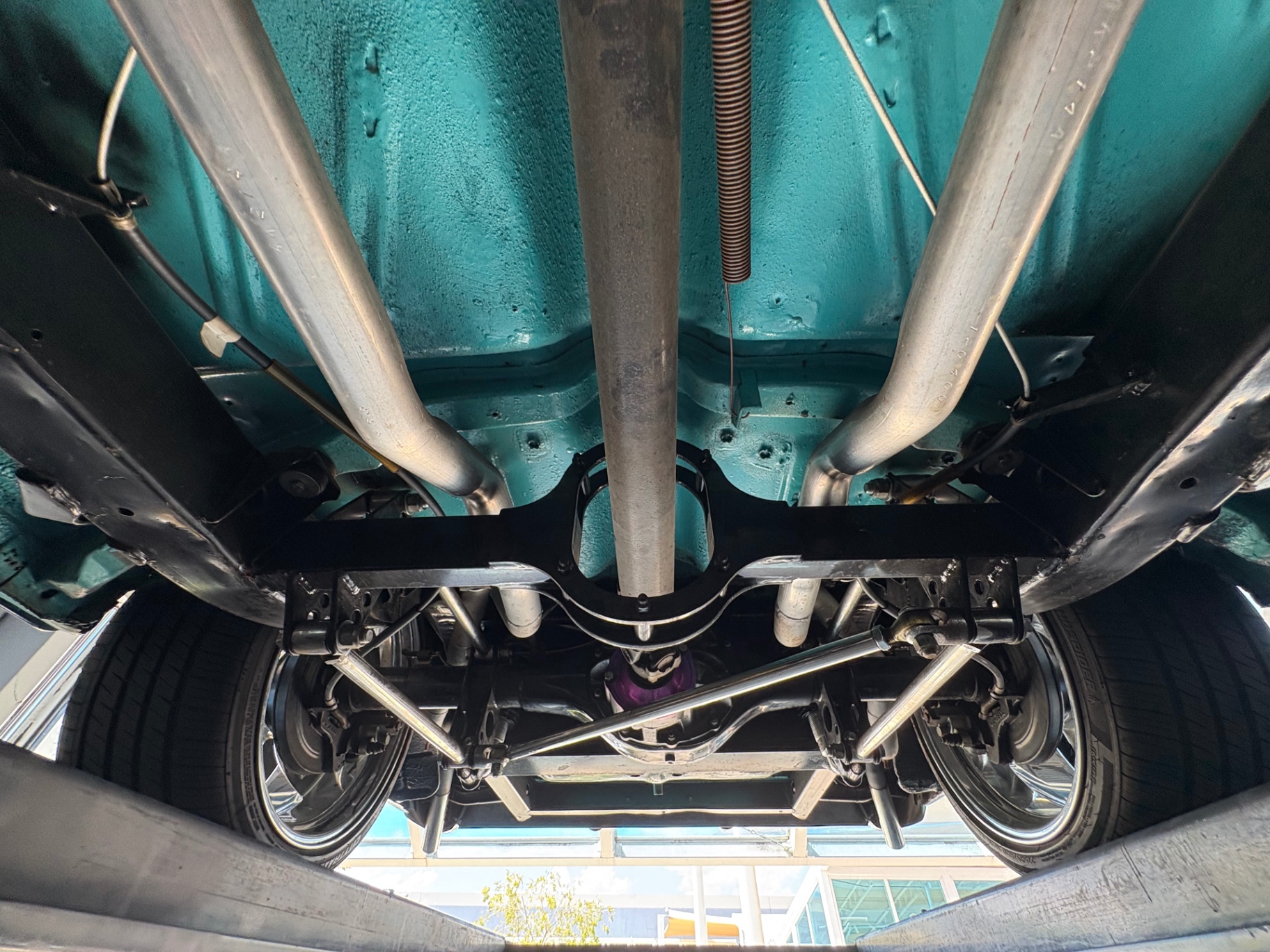 Vehicle photo 50
