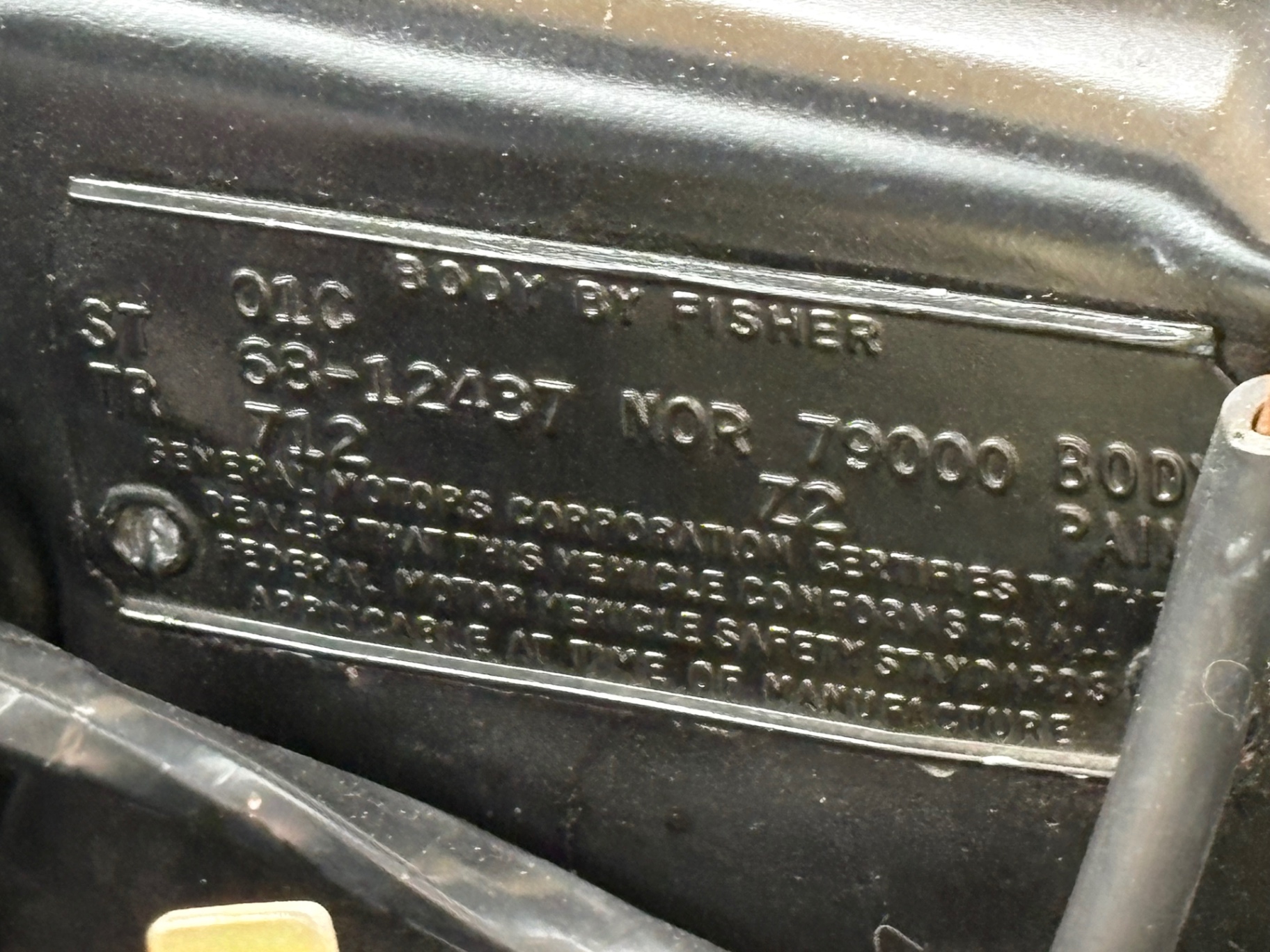 Vehicle photo 26
