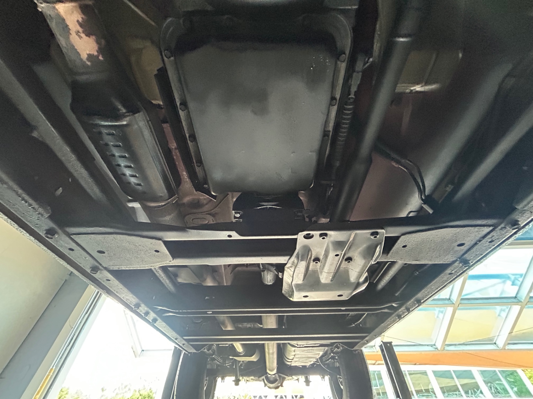 Vehicle photo 51