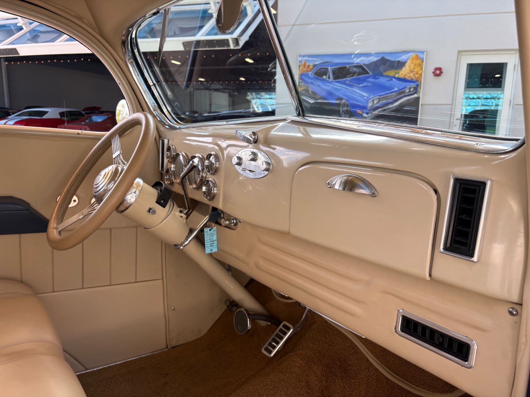 Vehicle photo 34