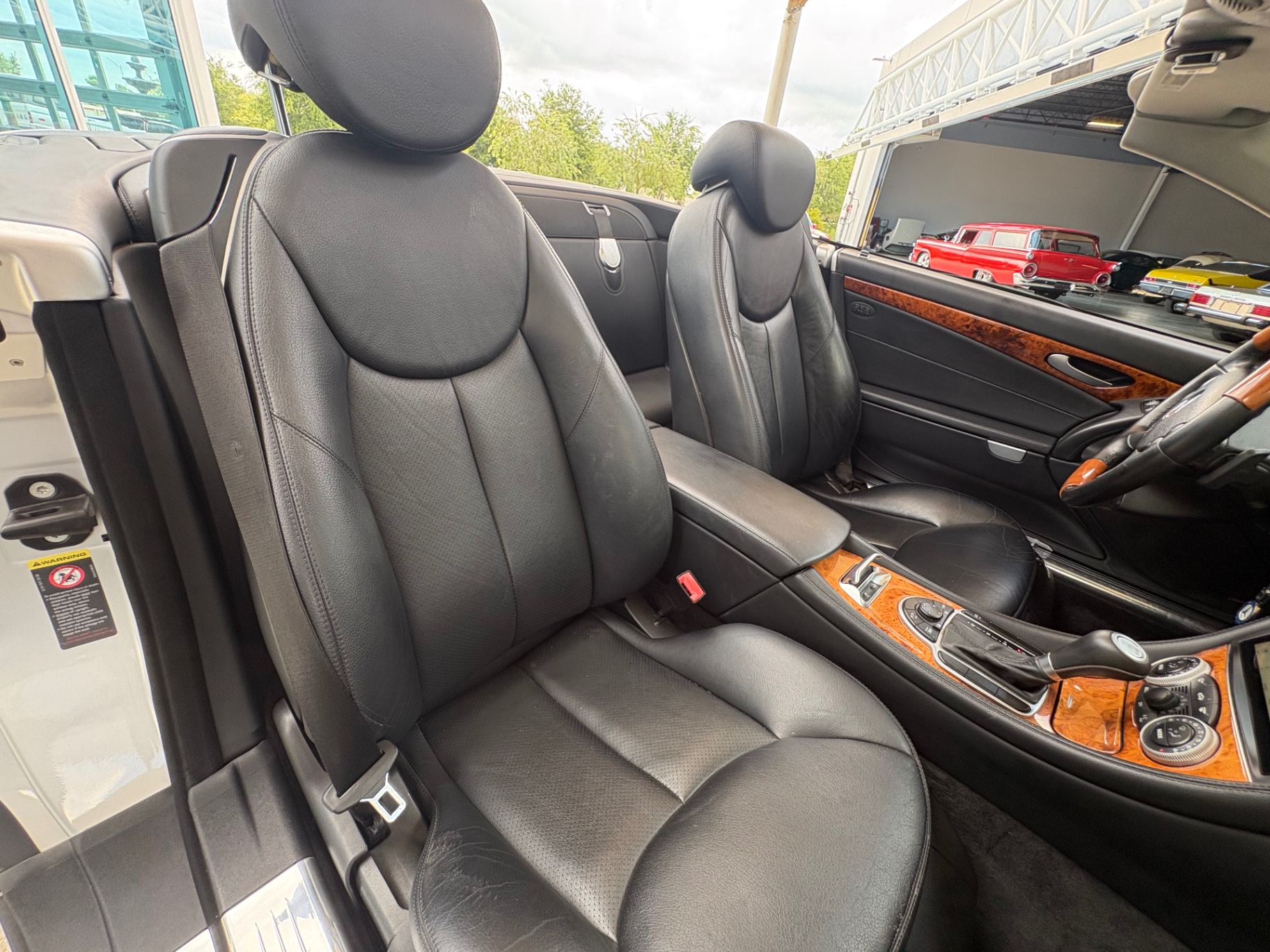 Vehicle photo 47