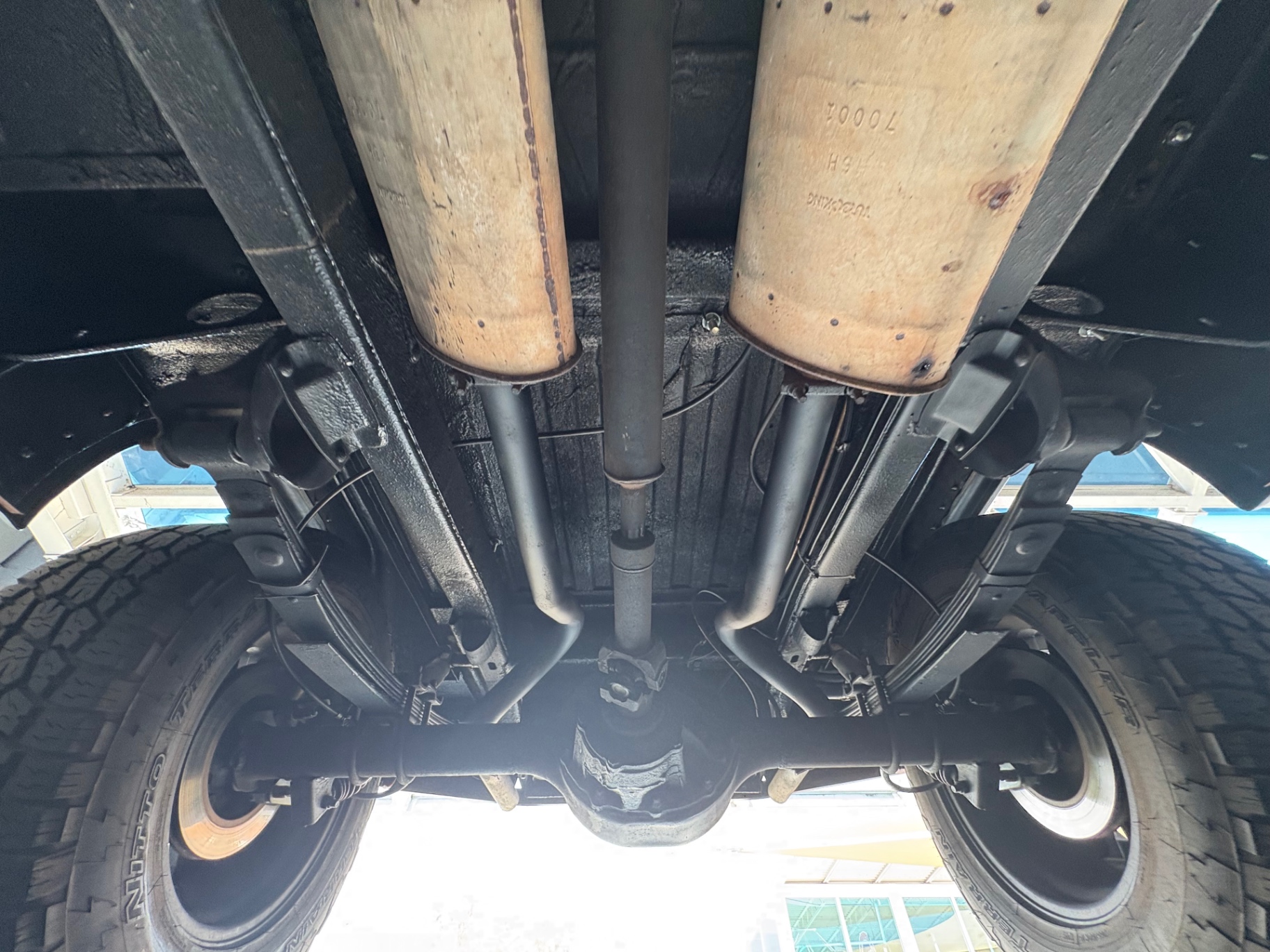 Vehicle photo 51
