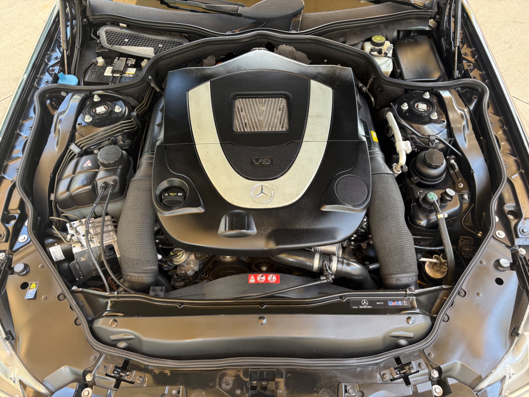 Vehicle photo 34