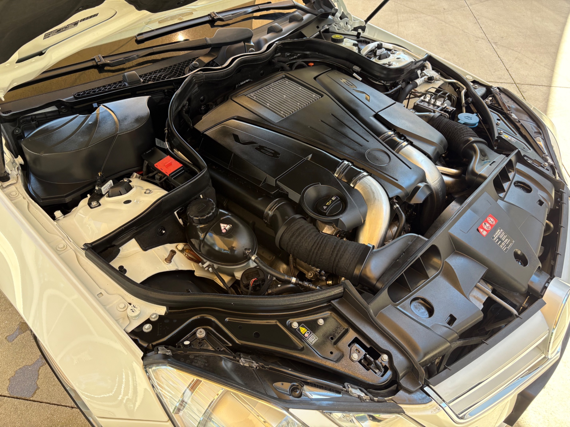 Vehicle photo 30