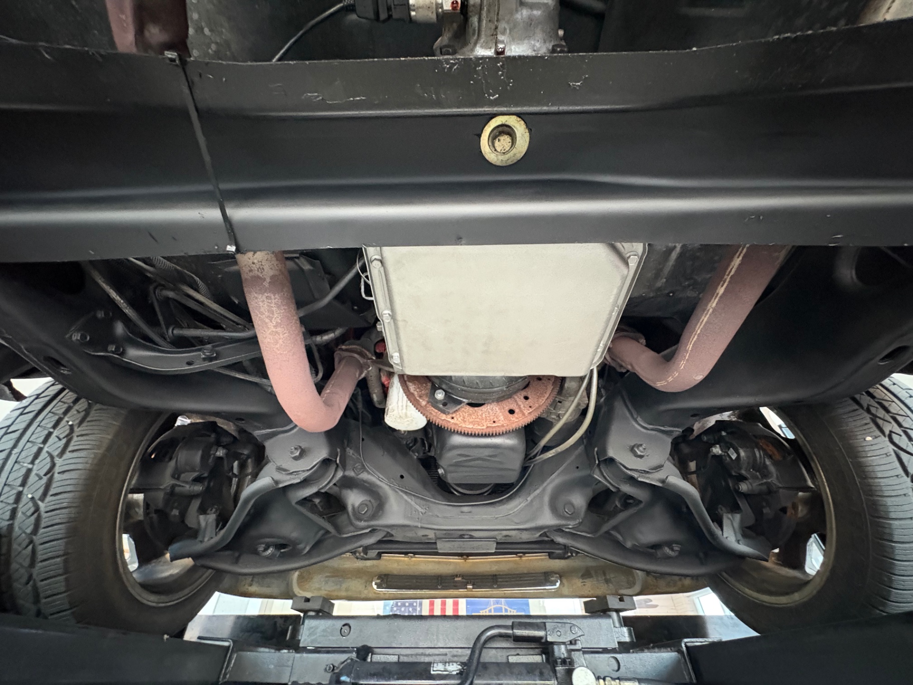 Vehicle photo 42