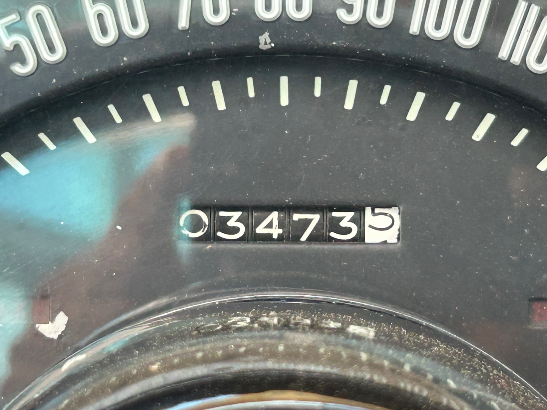 Vehicle photo 28