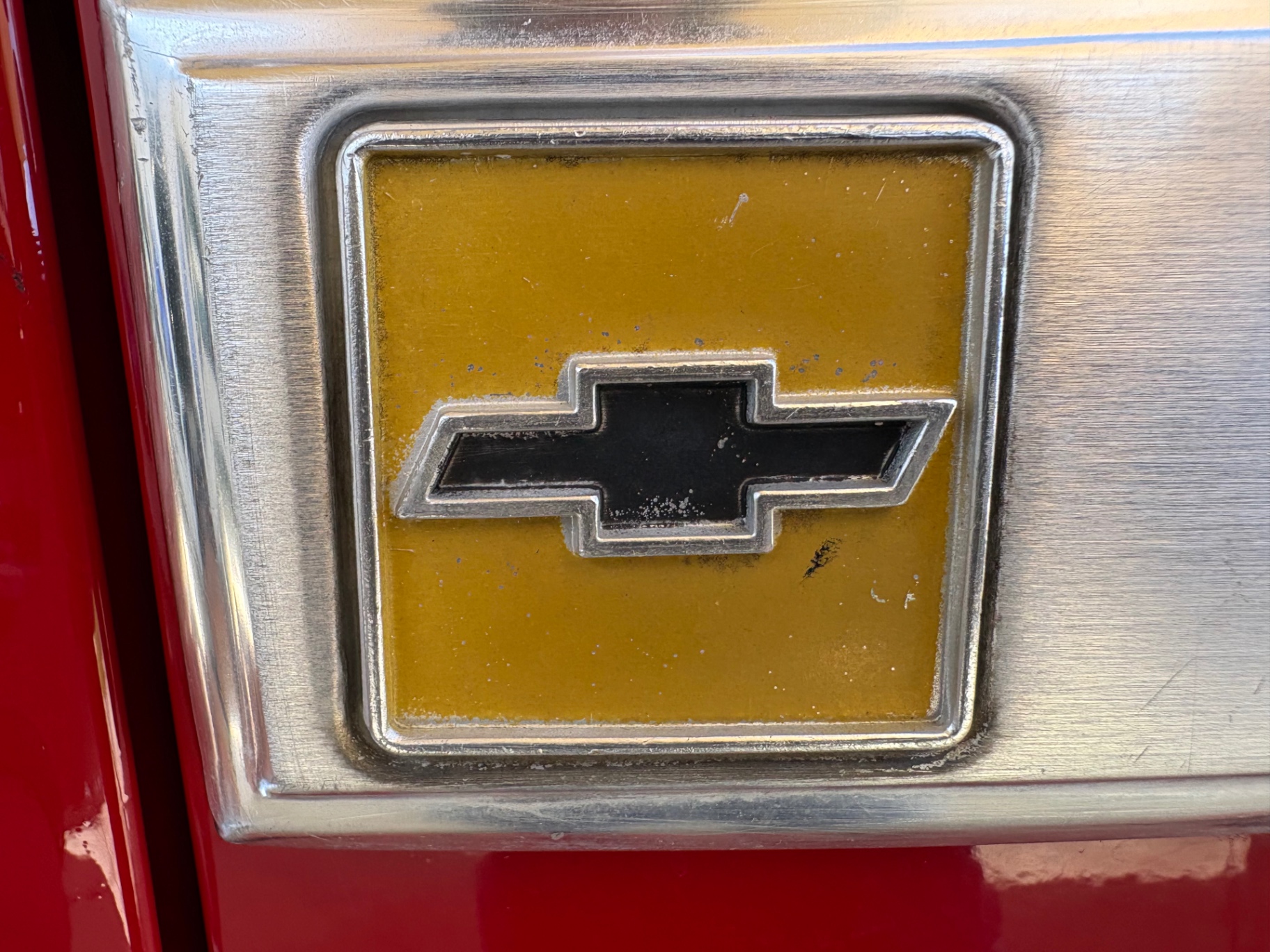 Vehicle photo 23