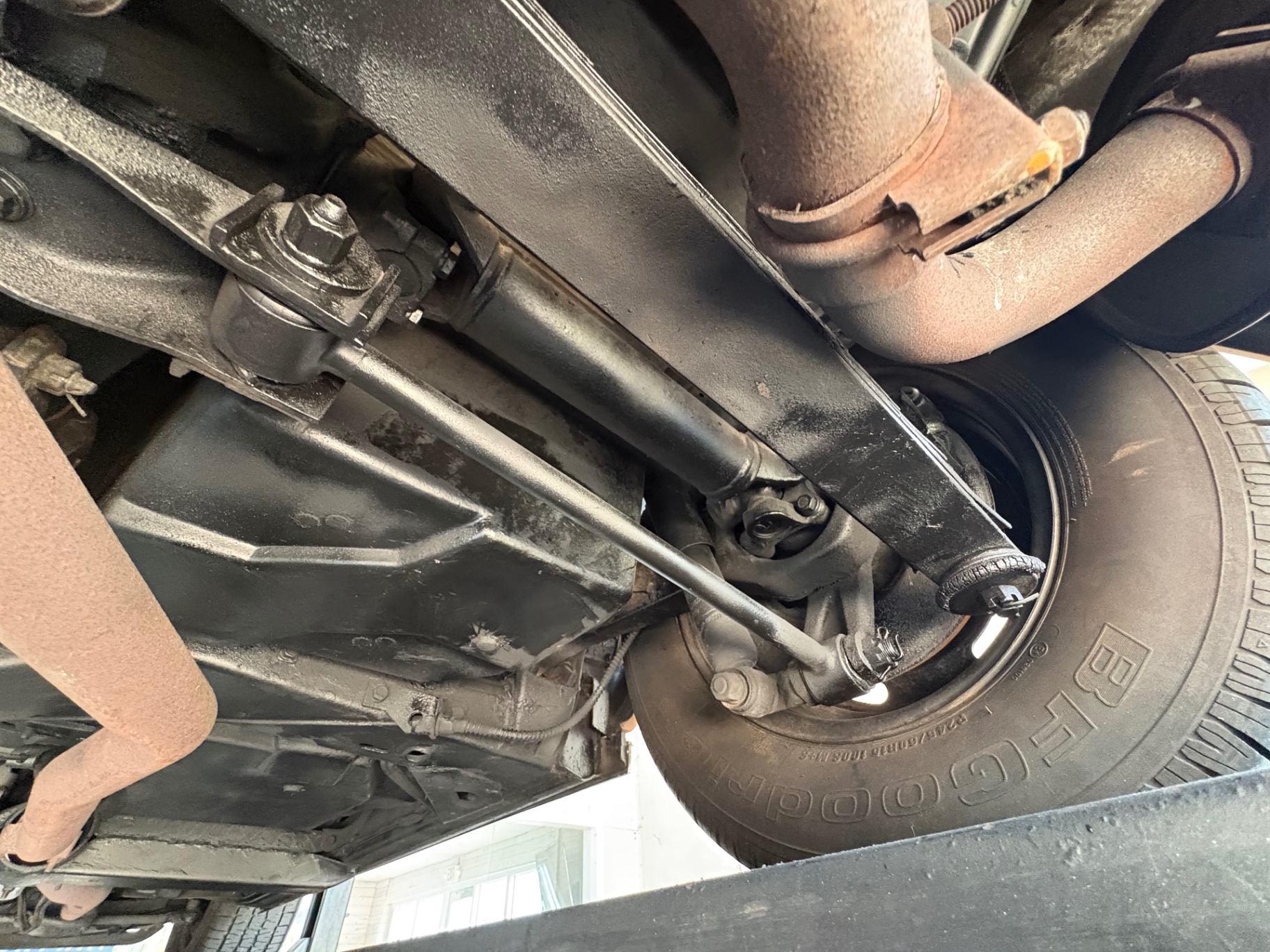 Vehicle photo 53