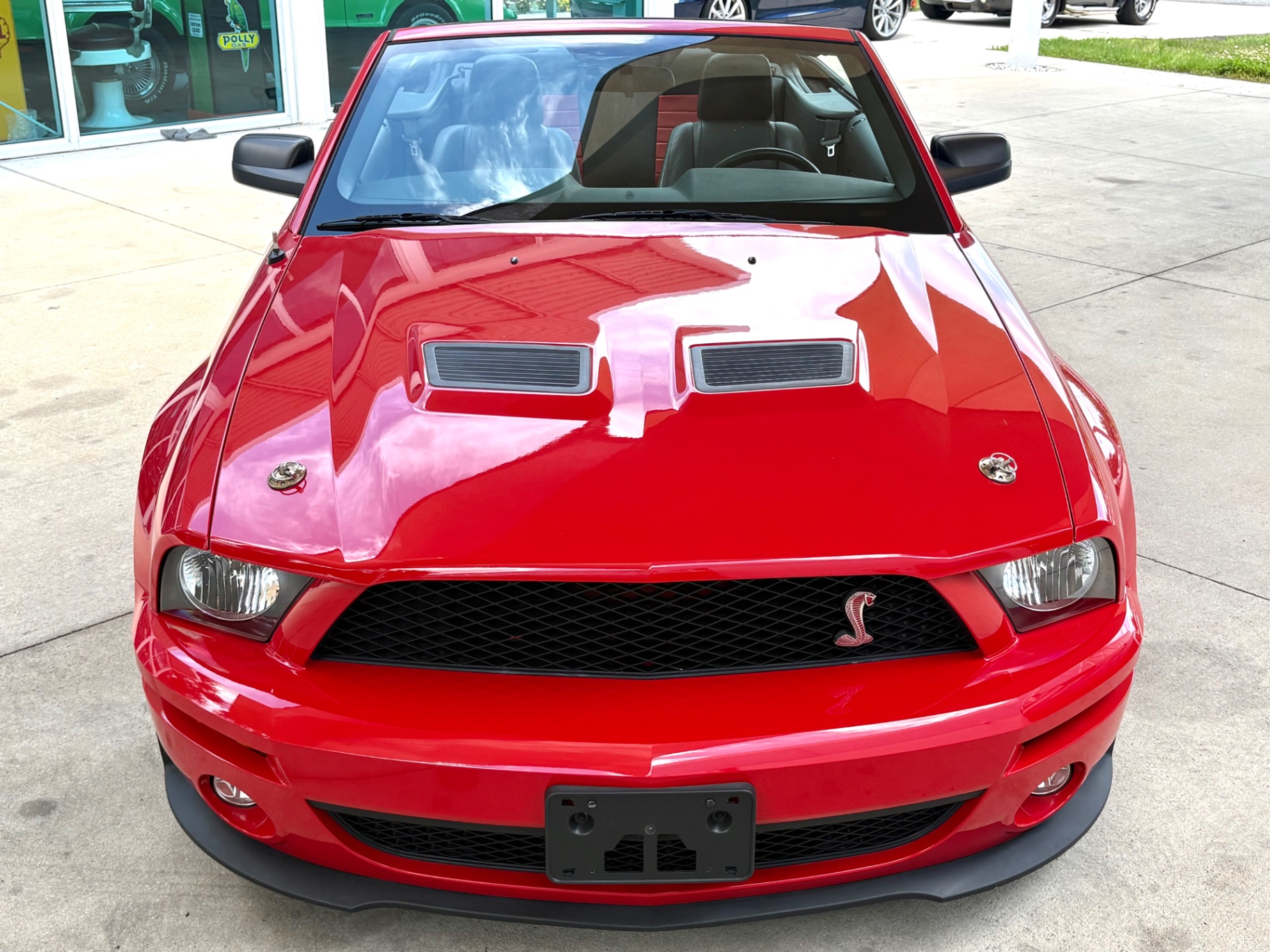 Vehicle photo 3