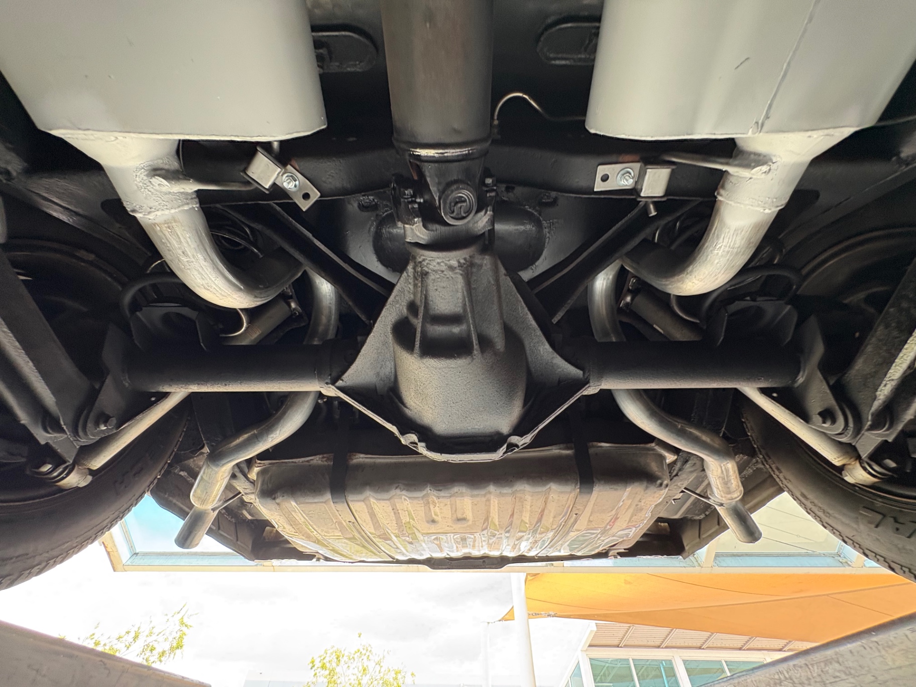 Vehicle photo 61