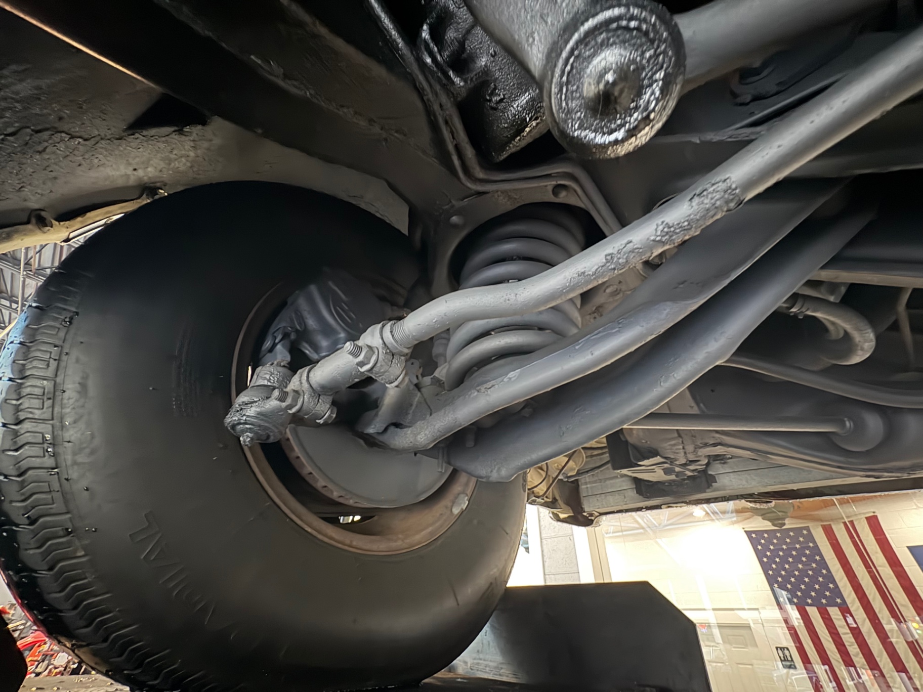 Vehicle photo 48
