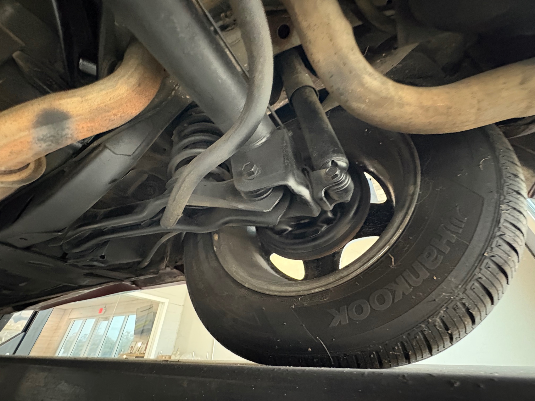 Vehicle photo 48