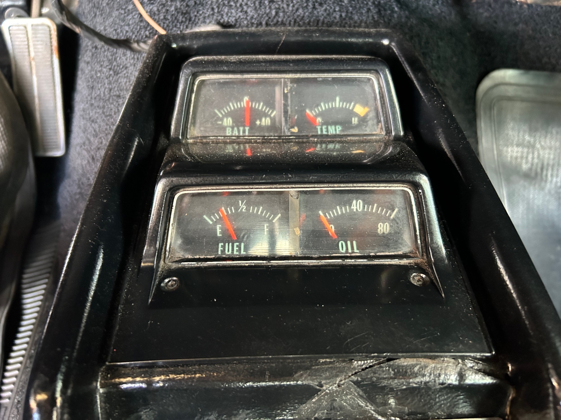 Vehicle photo 22