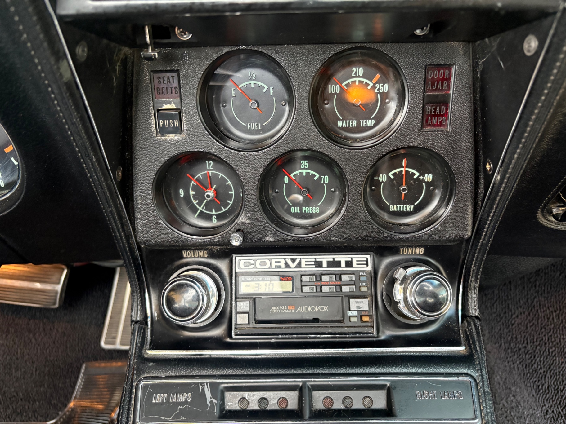 Vehicle photo 49