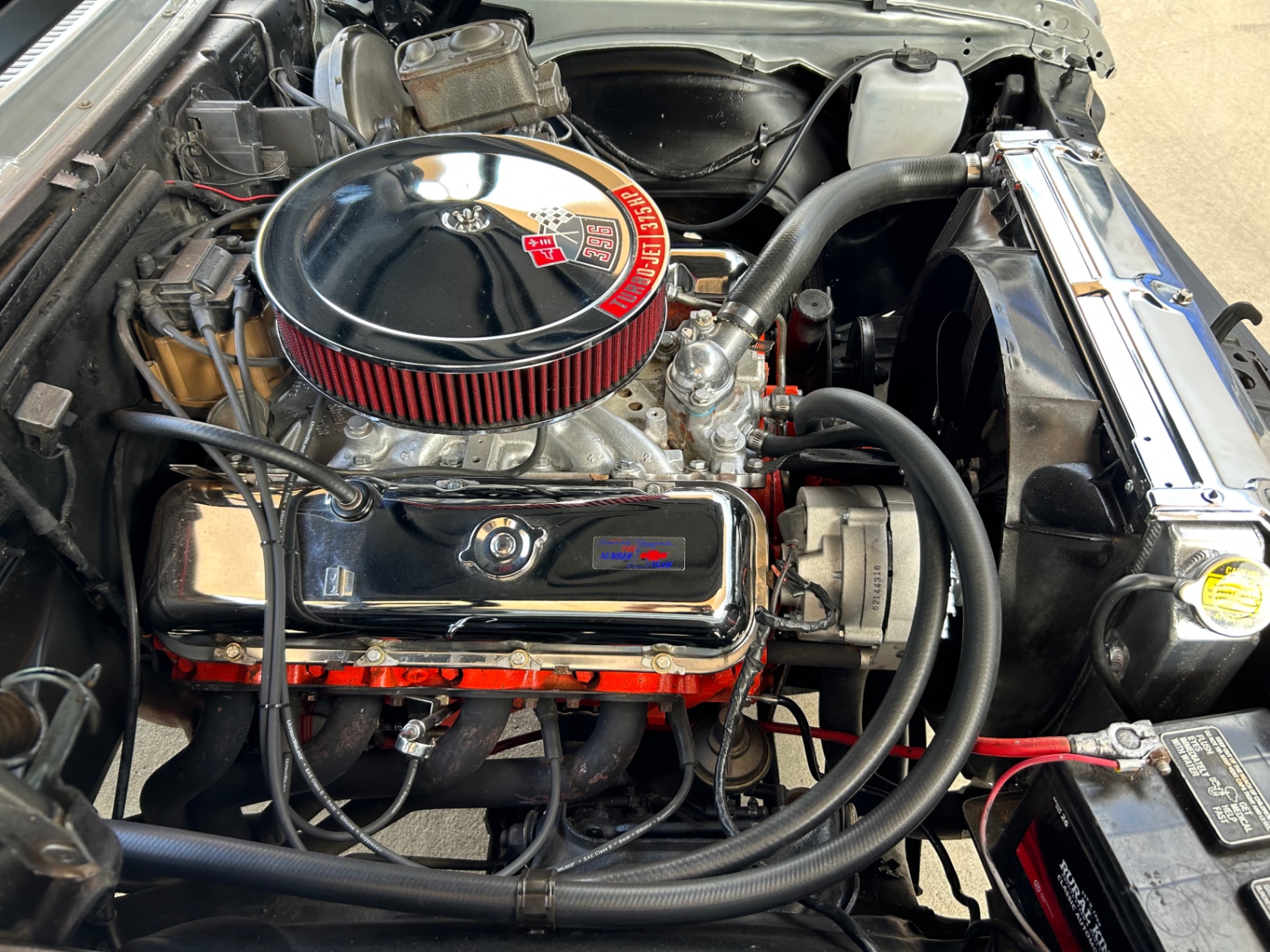 Vehicle photo 19
