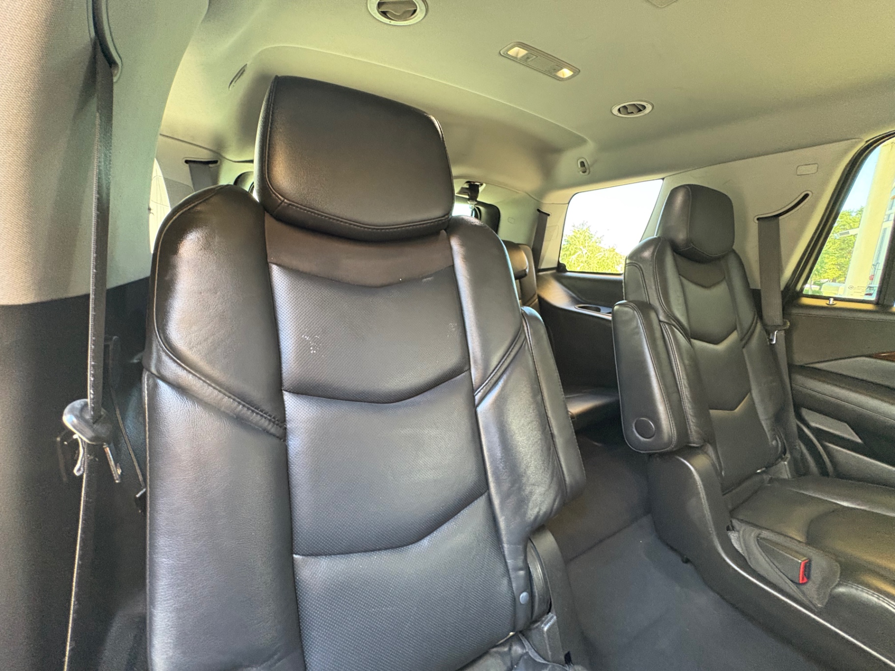 Vehicle photo 44