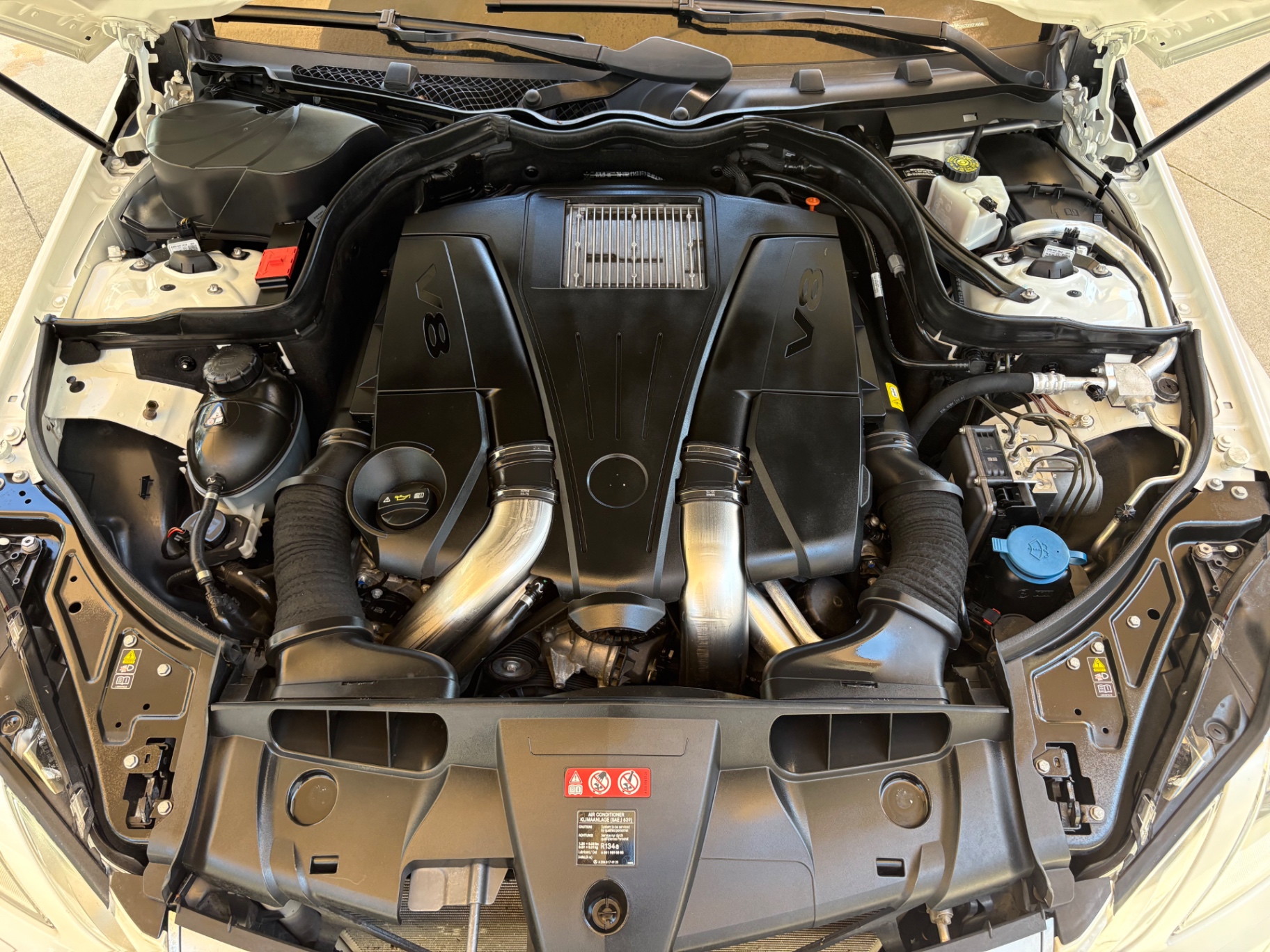 Vehicle photo 31