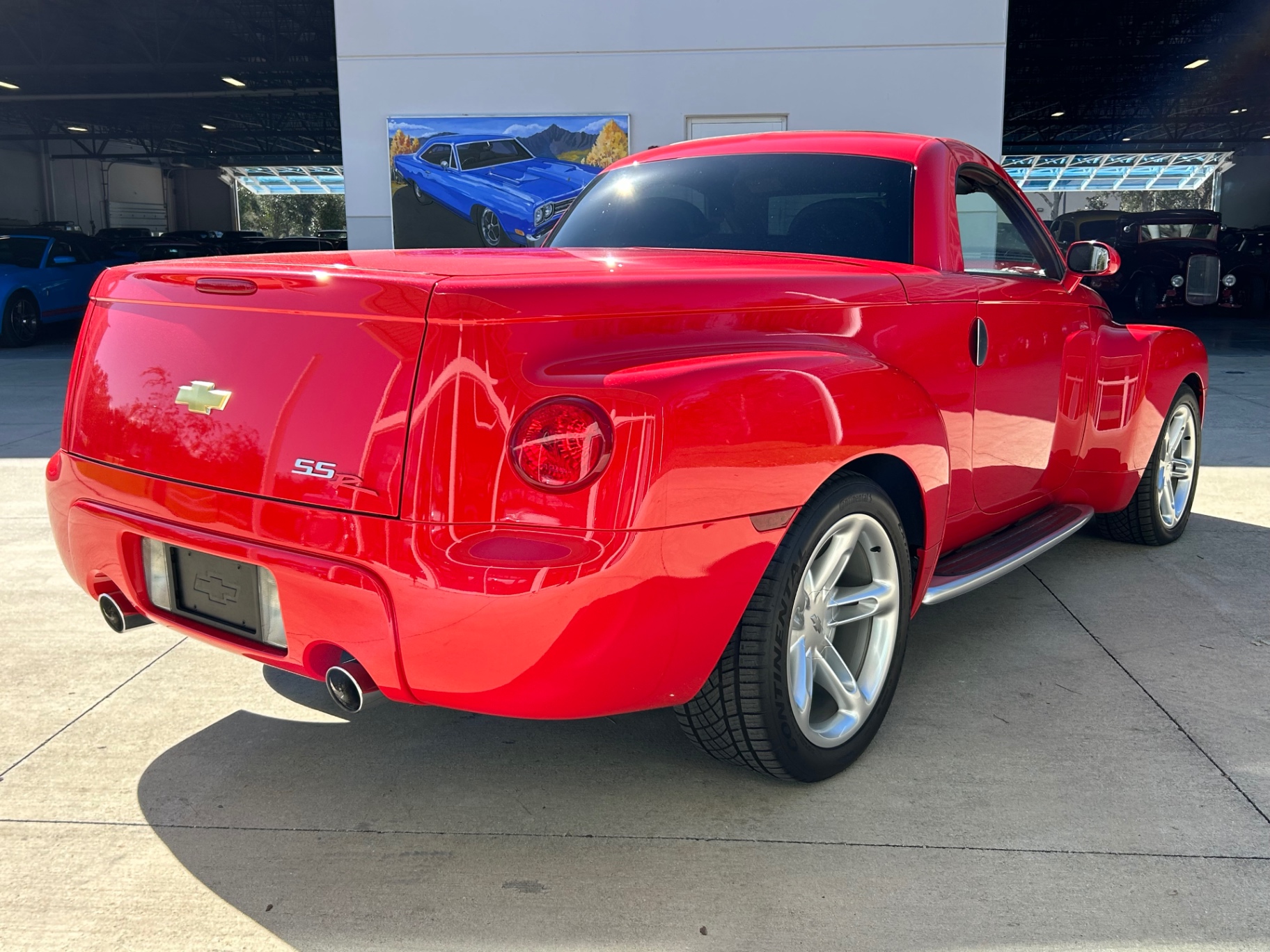 2003 Chevrolet SSR LS photo 5