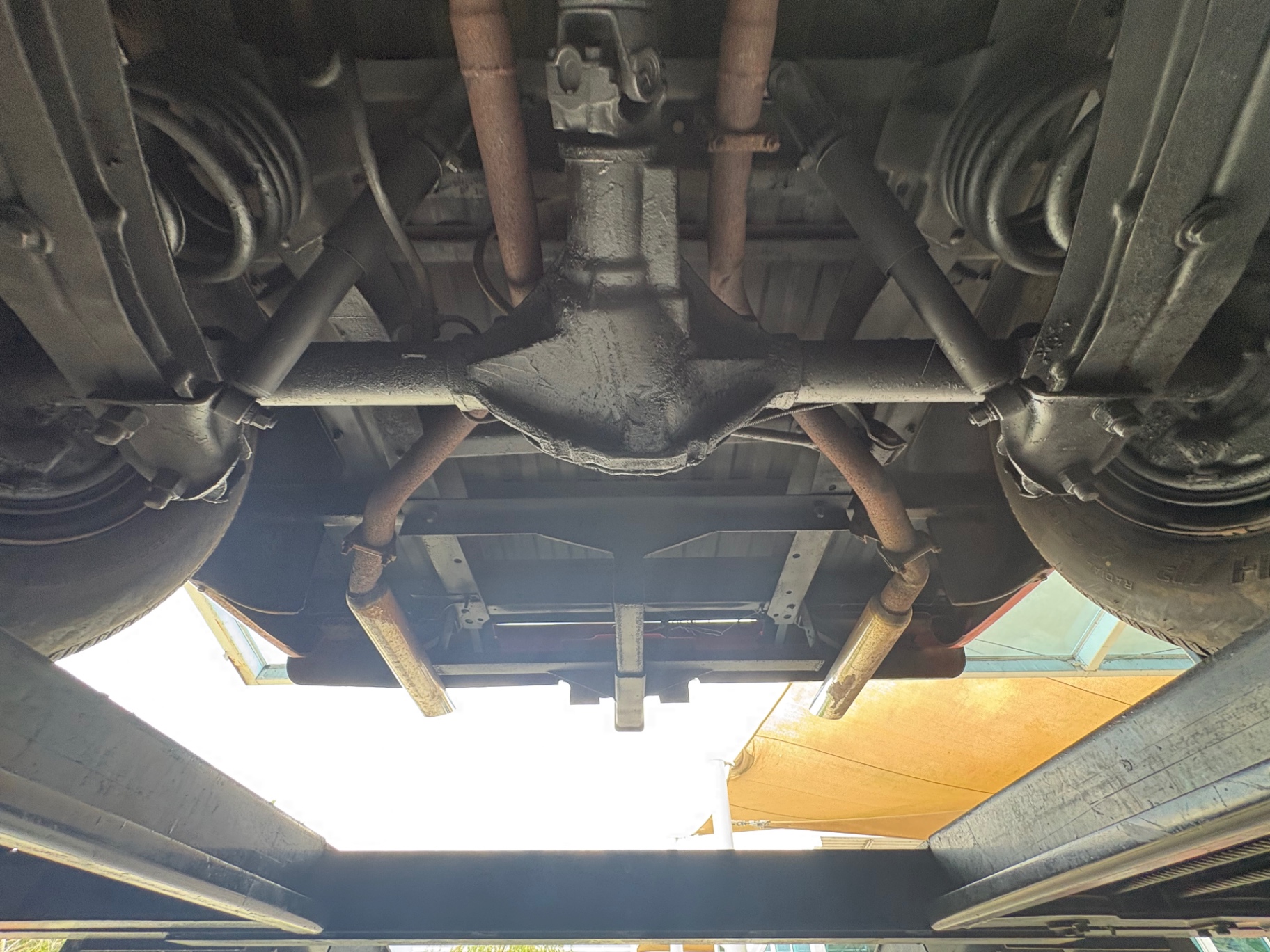 Vehicle photo 58