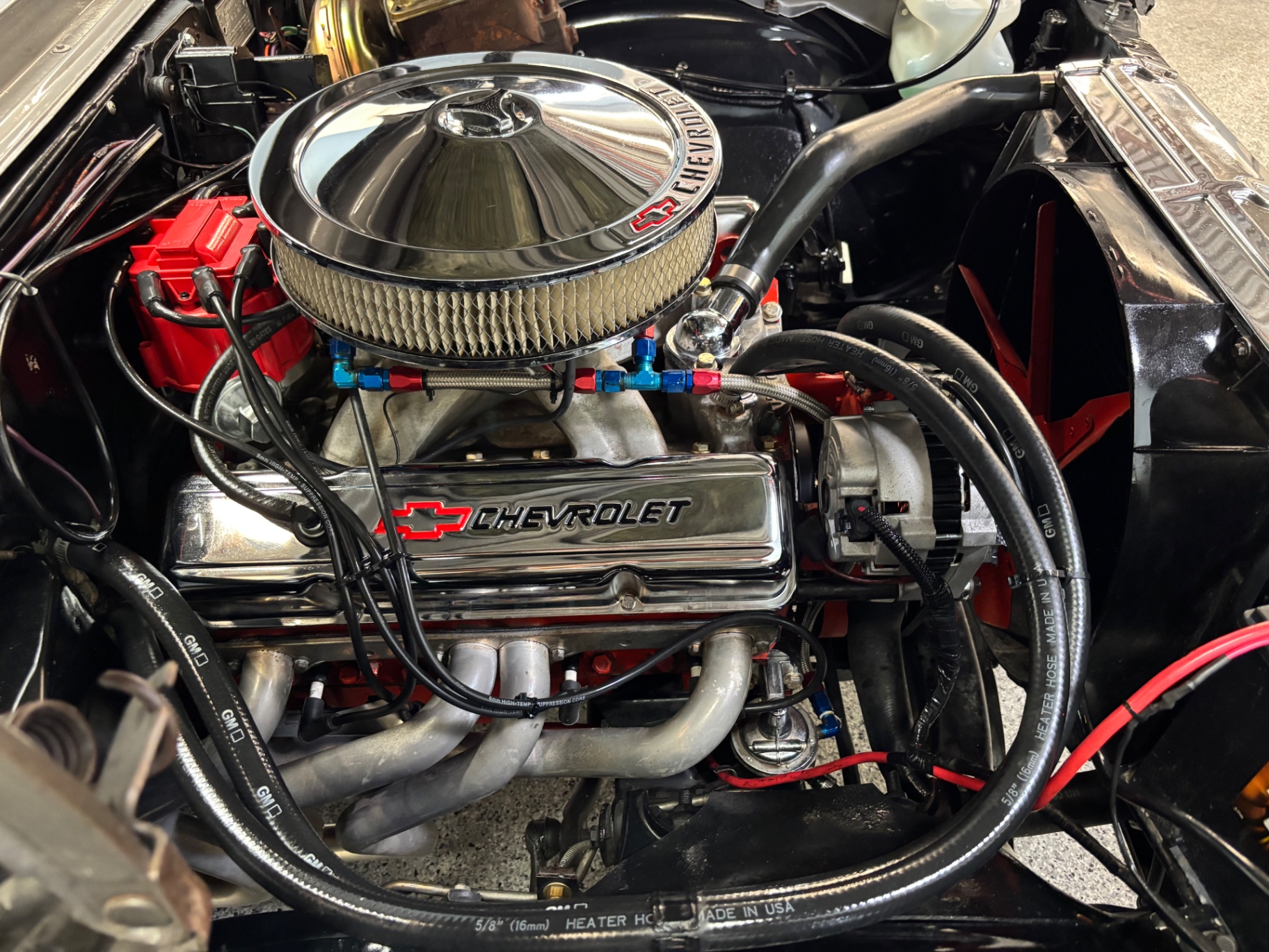 Vehicle photo 19