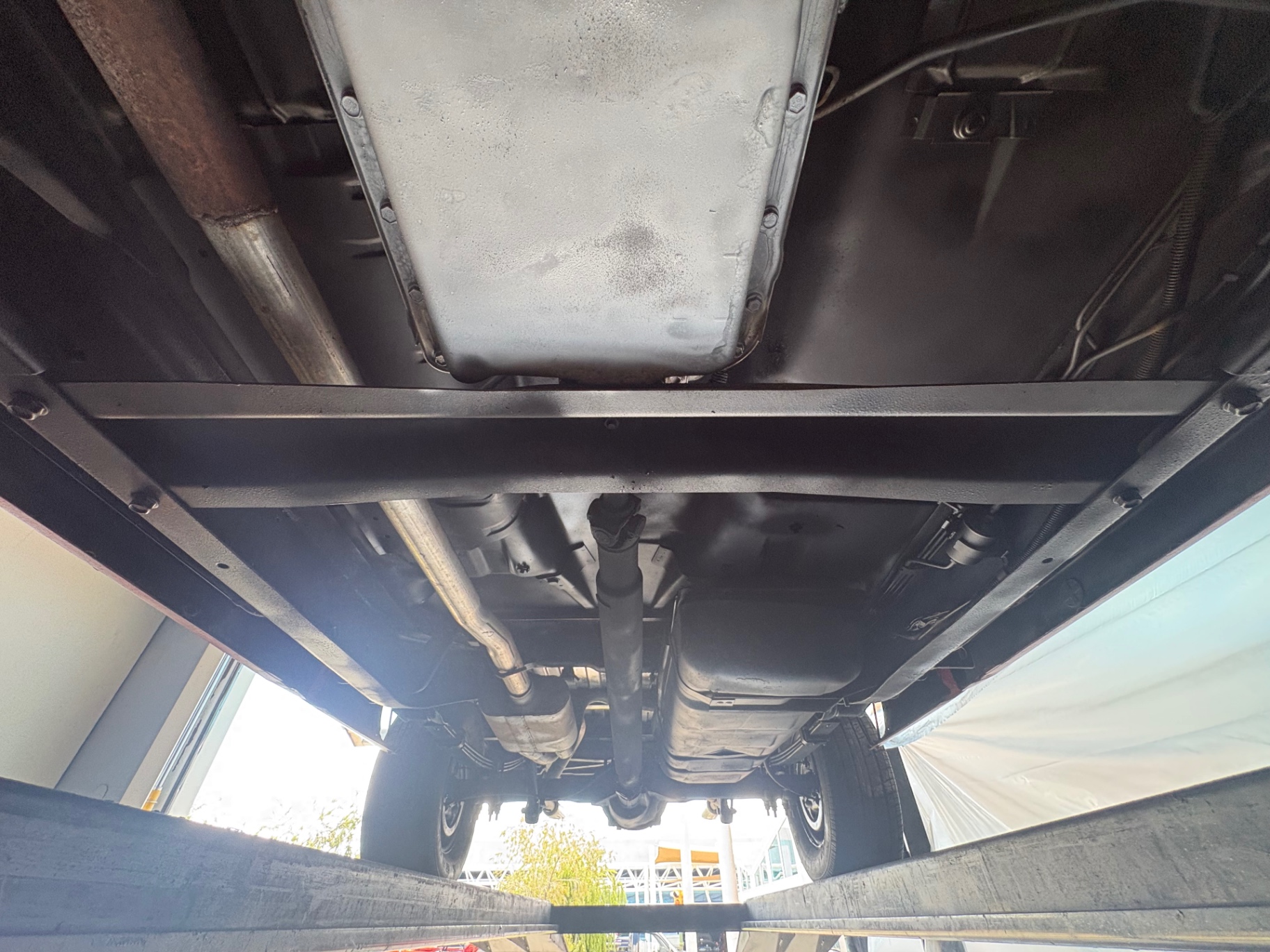 Vehicle photo 49