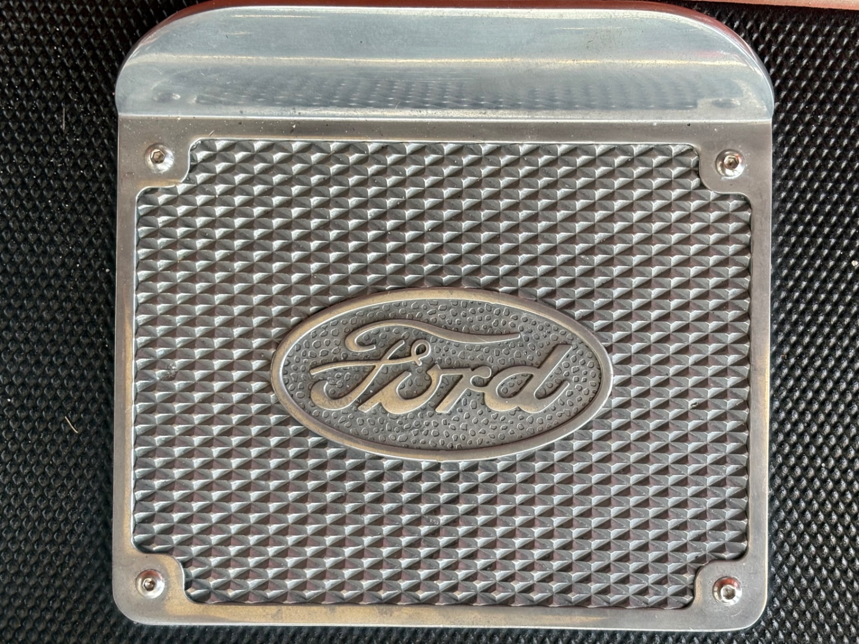 Vehicle photo 22