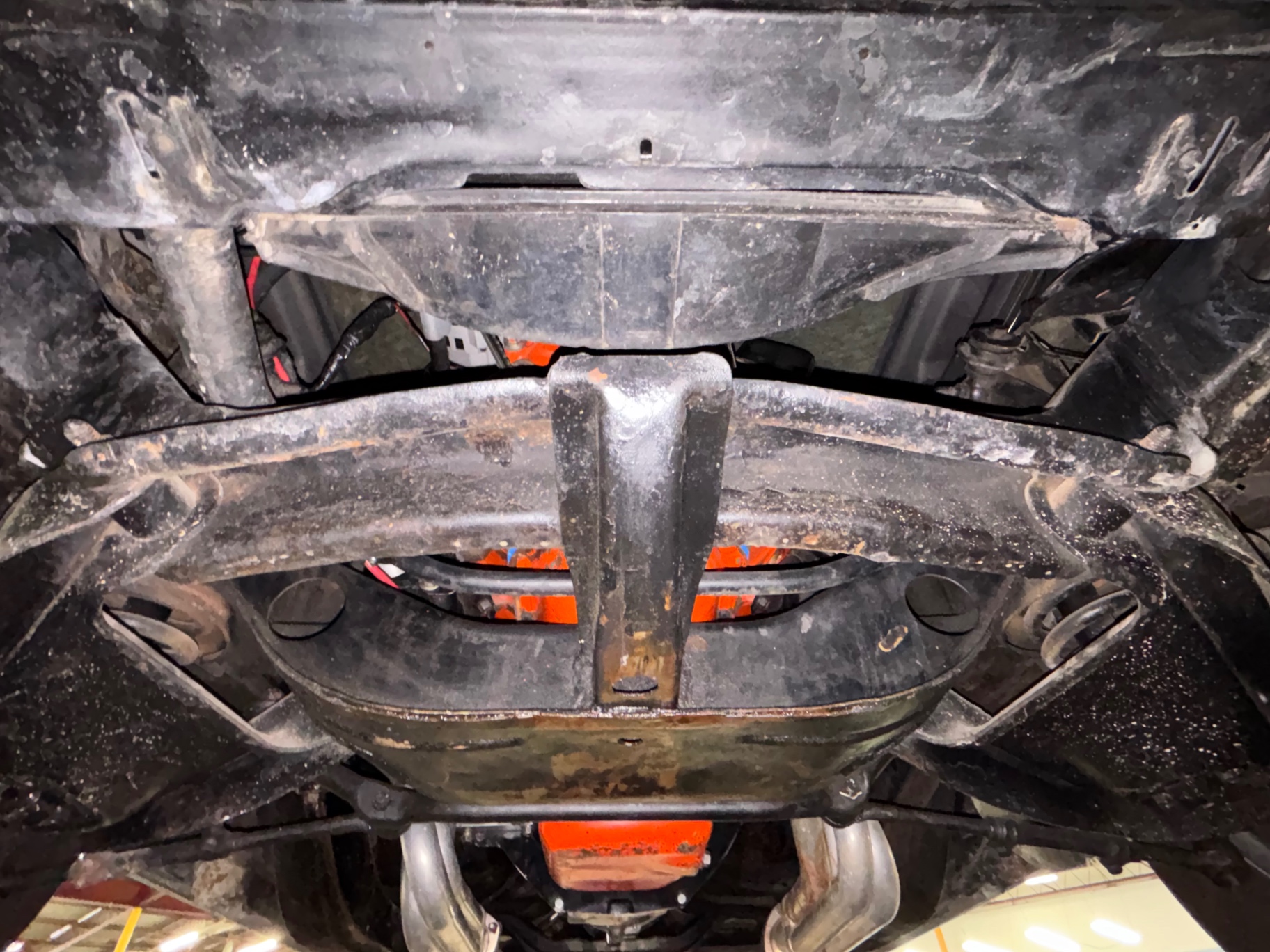 Vehicle photo 43