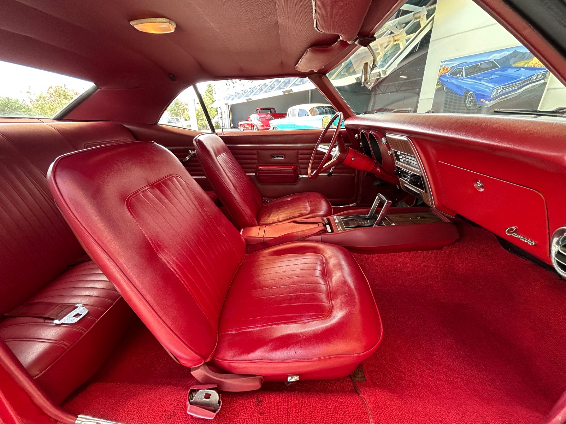 Vehicle photo 40
