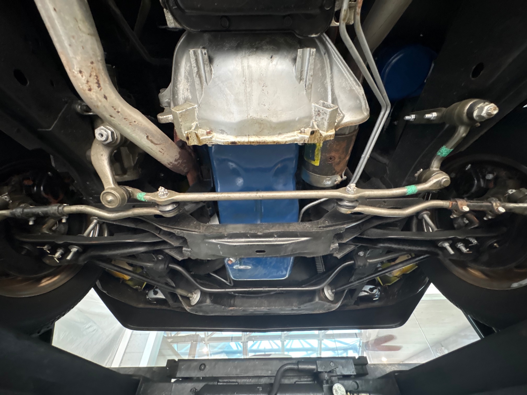 Vehicle photo 55