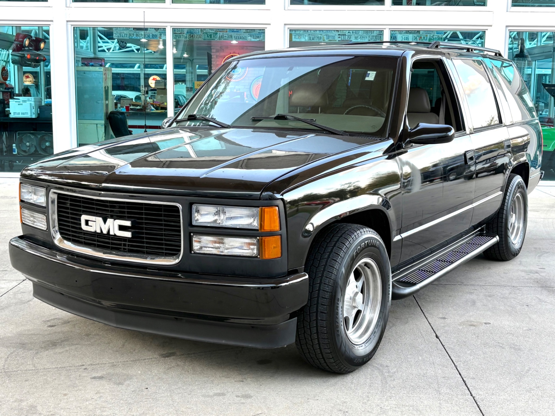 1996 GMC Yukon's photo