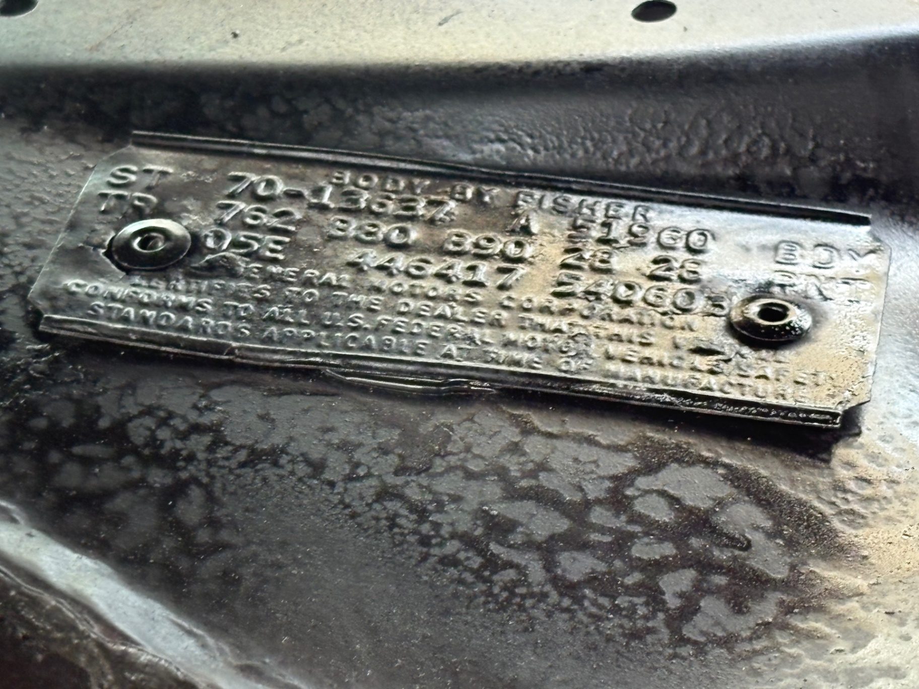 Vehicle photo 28