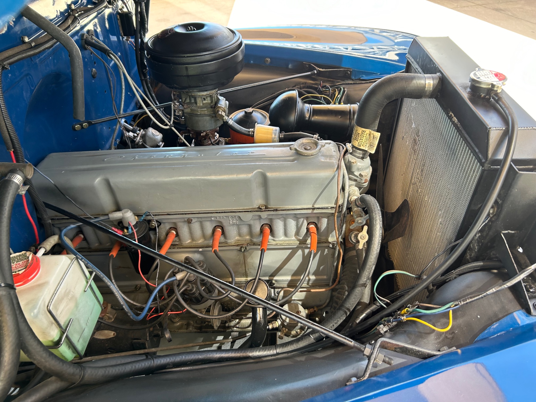 Vehicle photo 12