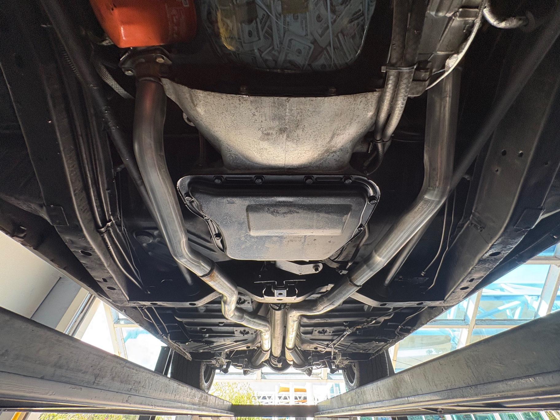 Vehicle photo 58