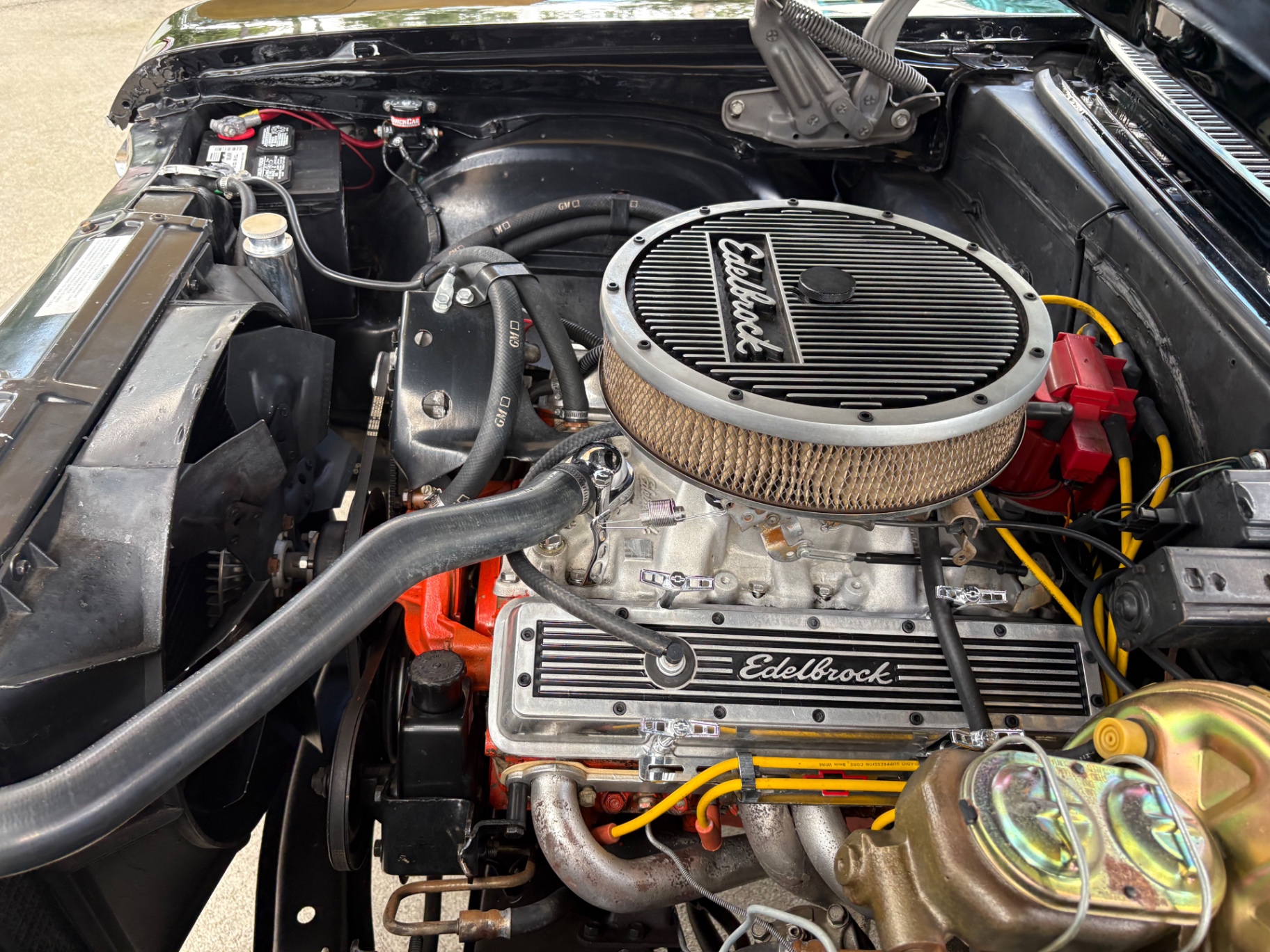Vehicle photo 33