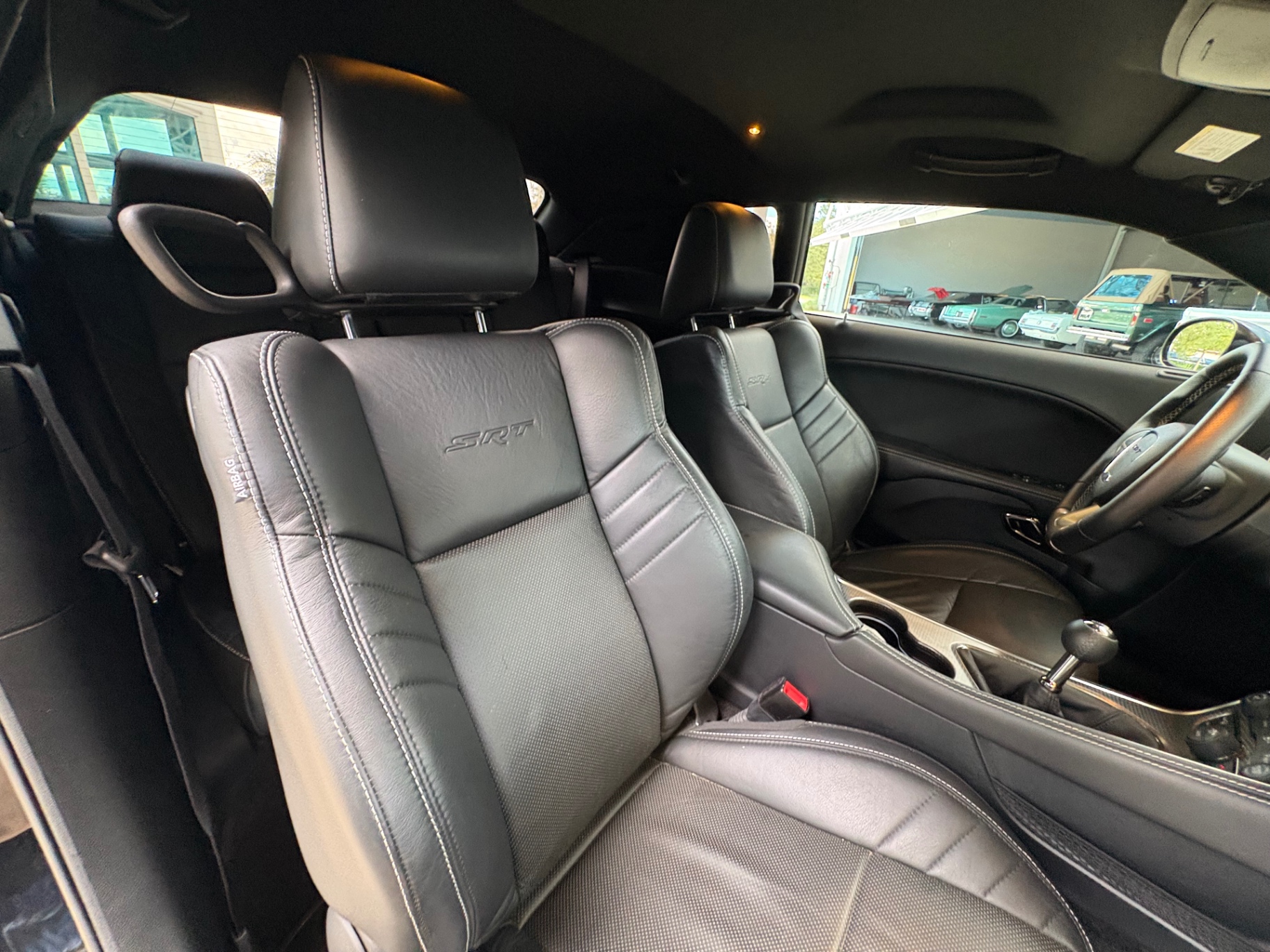 Vehicle photo 40