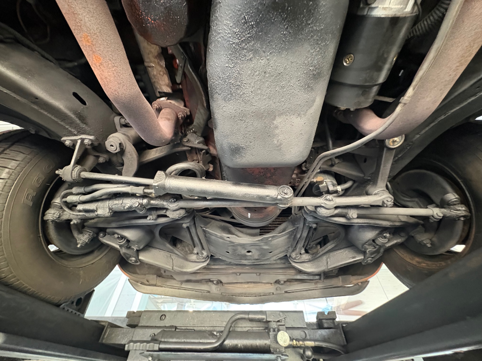 Vehicle photo 57