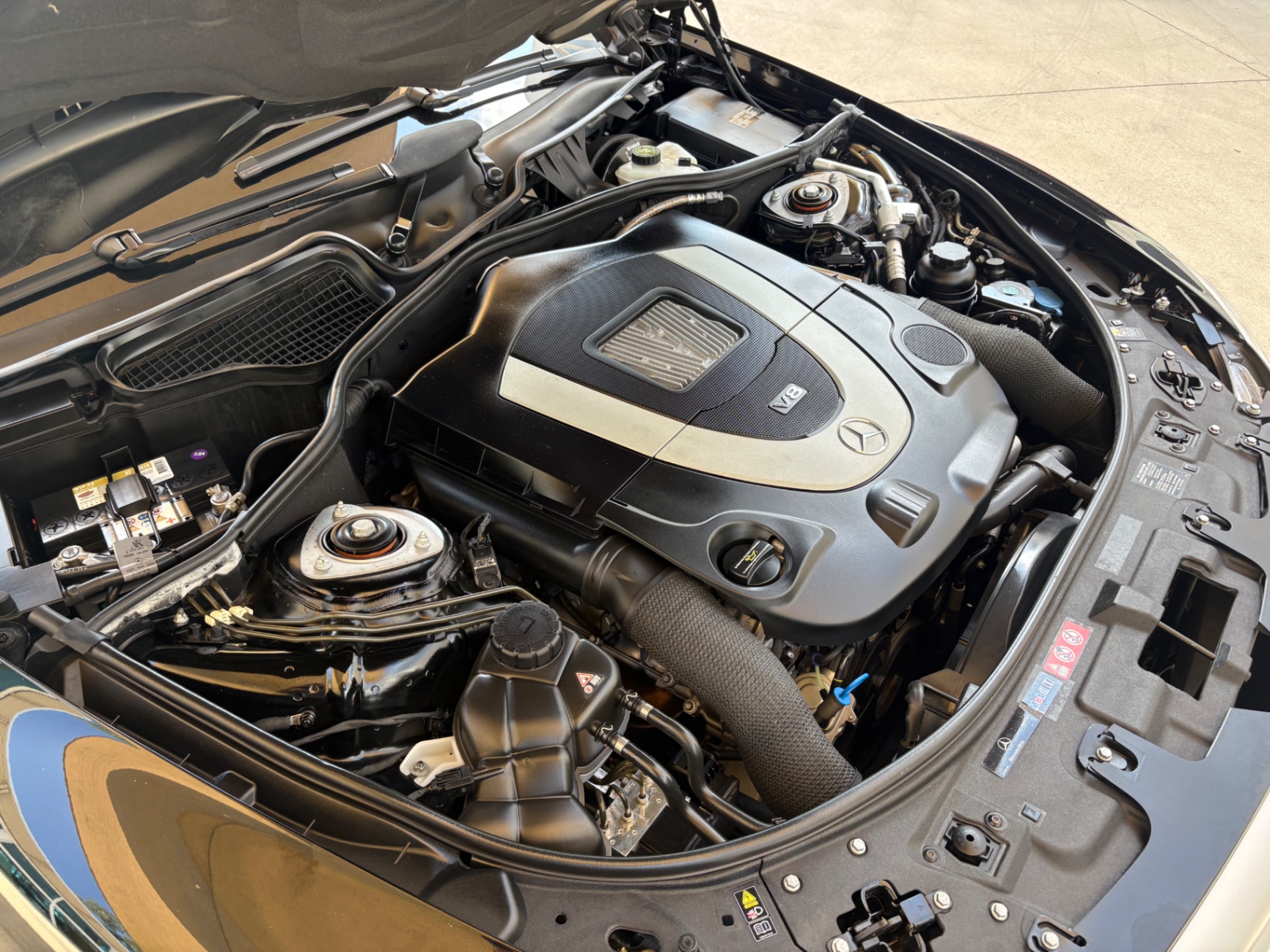 Vehicle photo 24