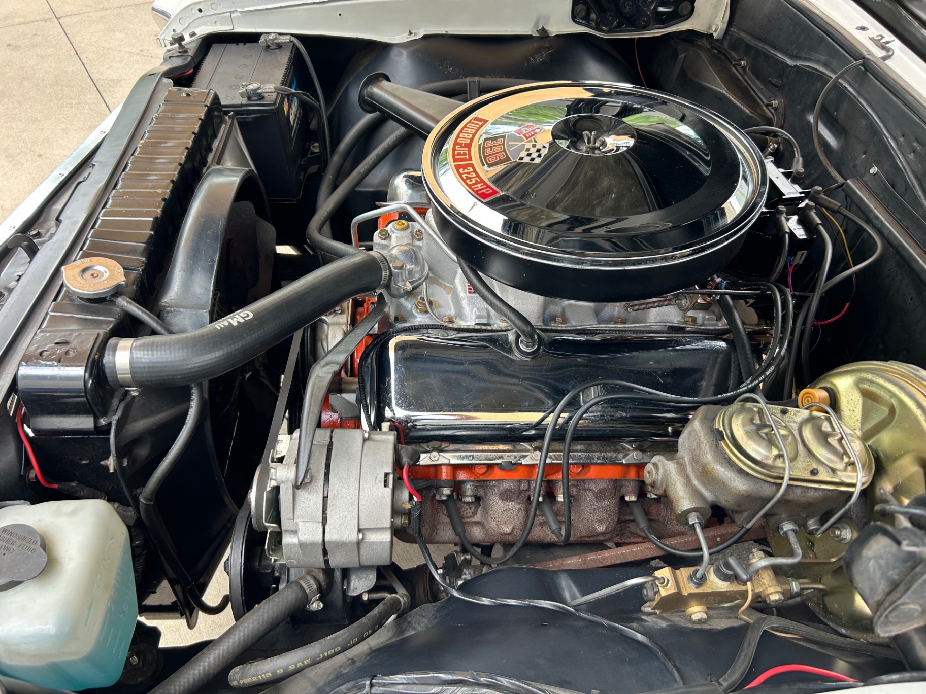 Vehicle photo 37