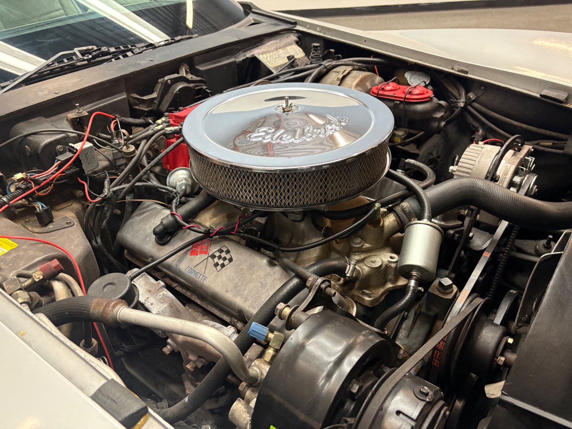 Vehicle photo 11