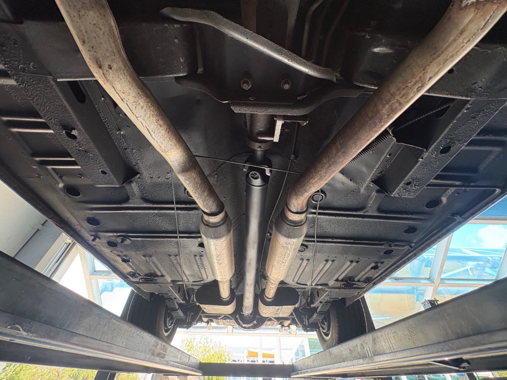 Vehicle photo 53